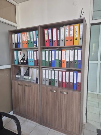 Продаю б/ столы, стулья, шкафы не дорого