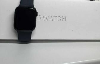 Apple Watch Nike SE 40 MM
серый