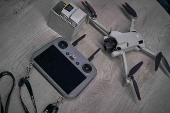 DJI Mini 4 pro fly more combo