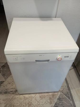 Продам посудомоечную машину