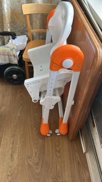 Продам стул для кормления