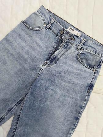 Джинсы женские bershka 32