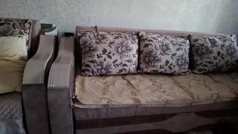 Продам диван и кресло
