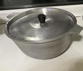 Продам казан 3 литр