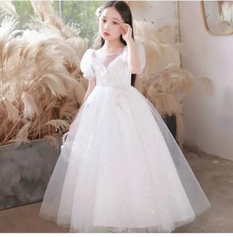 Нарядное платье