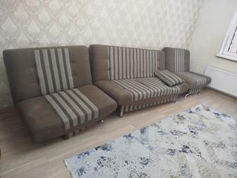 Продается диван с 2 креслами БУ