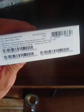 Продам телефон
