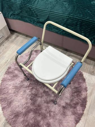 Складной туалет для дачи и дома