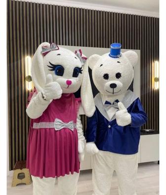 Продам костюмы Мишки и Зайки