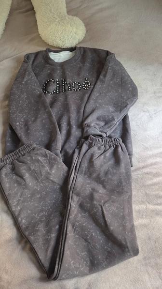 Спортивный костюм