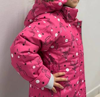 Продам комбинезон раздельный зимний на девочку, фирмы Lassye