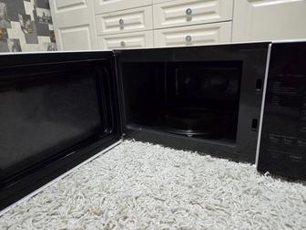Продам микроволновую печь