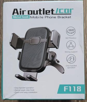 Держатель телефона в машине