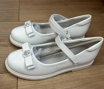 Детские праздничные туфли