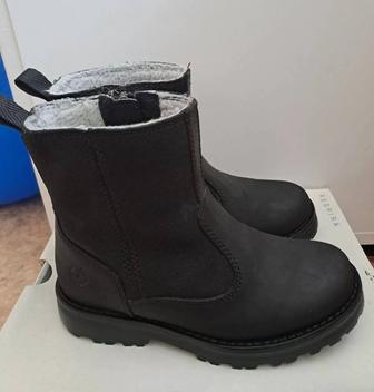 Сапожки для девочки