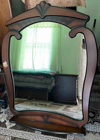 Продам зеркало с комода