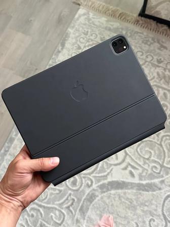iPad M2 Pro С клавиатуры оригинал