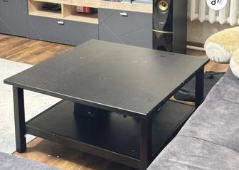 Журнальный столик б/у, прочный и аккуратный