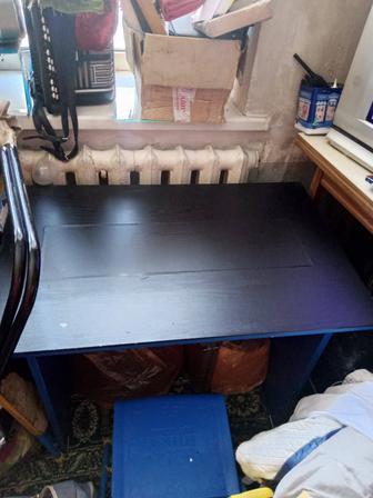 Продам стол!