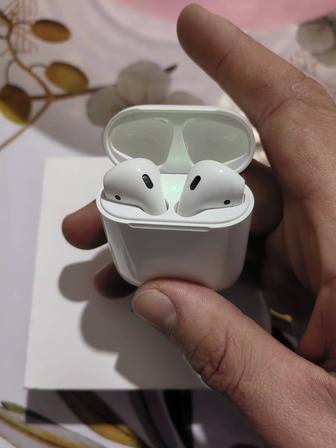 Airpods with charging case