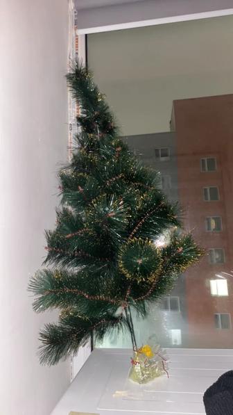 Продам новогоднюю елку