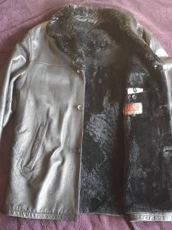 Мужская дубленка 54 р.