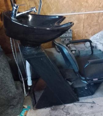 Продам мойку парикмахерскую в хорошем состоянии