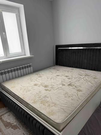 Продажа кровати и тумб