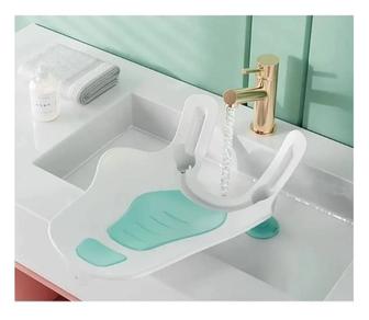 Продам горку-сиденье для подмывания ребенка