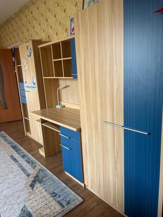 Продам Детский спальный гарнитур в отличном состоянии