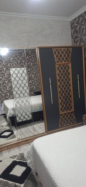 Спальний гарнитур