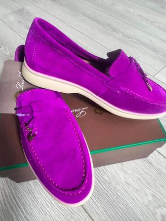 Продам лоферы женские