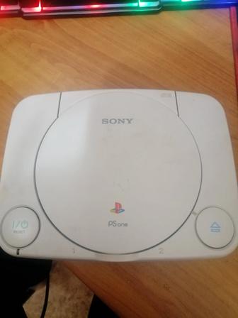 Продам легенду Sony PlayStation 1