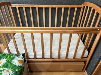 Продам детскую кроватку