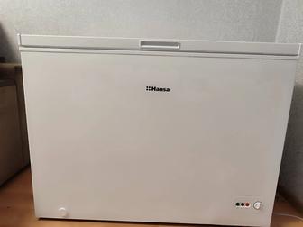 Продам морозильную камеру Hansa 290 литров