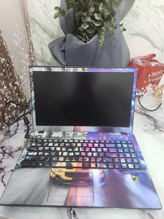 Продам бюджетно игровой ноутбук lenovo