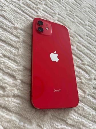 продам iPhone 12