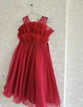 Продам новое платье