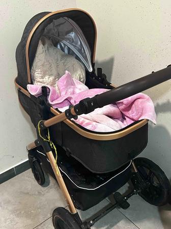 Продам коляску детскую