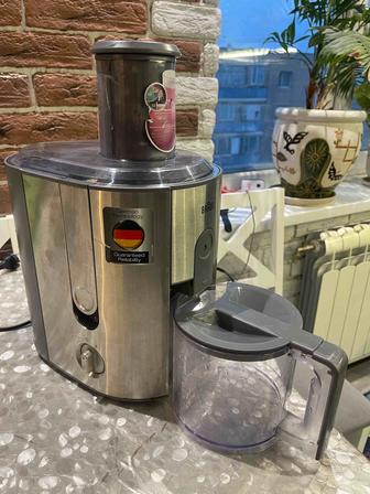Соковыжималка Braun почти новая,пользовались раз 20