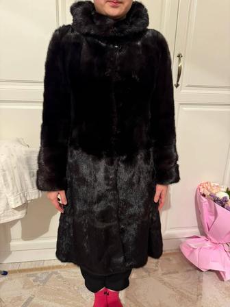 Продам норковую шубу