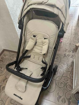 Продам коляску easywalker
