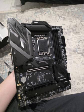 MSI MAG B760 Tomahawk Wi-Fi DDR5