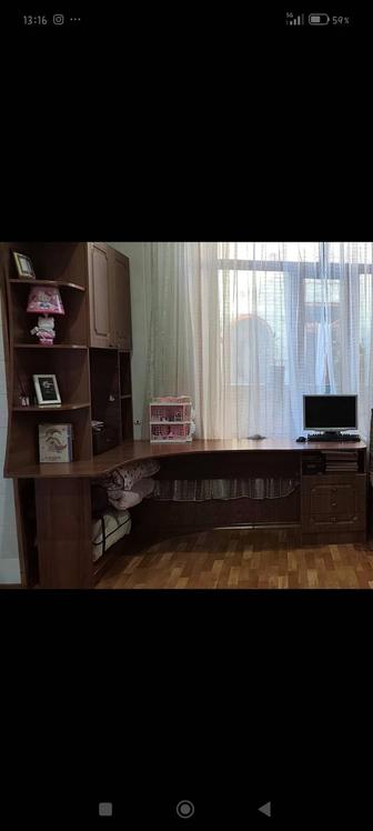 Компьютерный стол