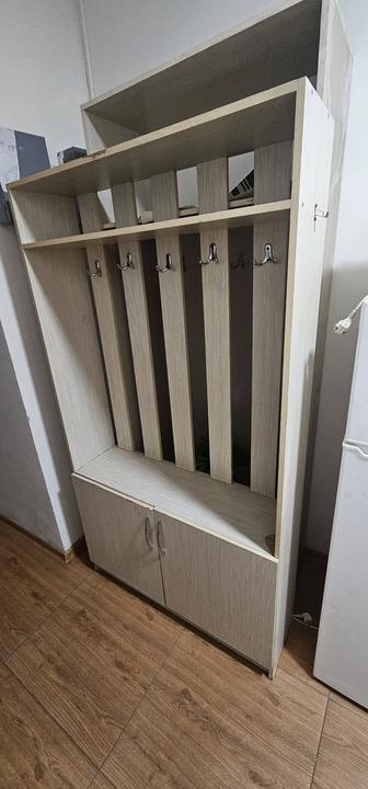 Продам прихожую бу