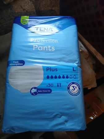 Продам памперсы и трусики