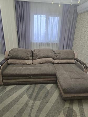 Продам диван в хорошем состоянии