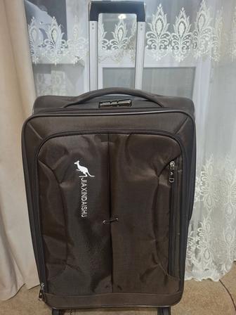 ПРОДАМ Чемодан
