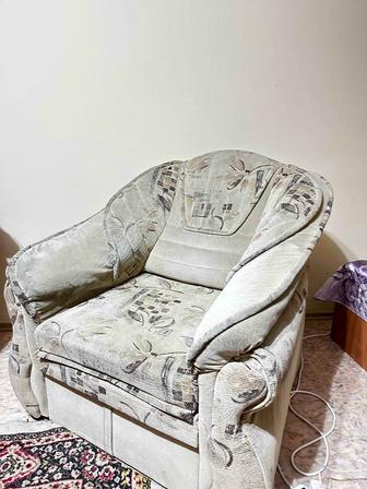 Кресло, Кровать отдам Даром!