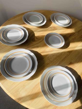 Тарелки фарфоровые 1997-1999г.г.